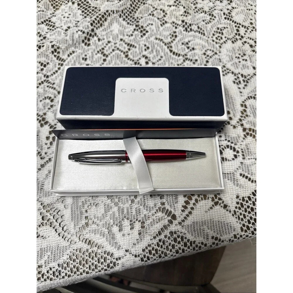 Cross apogee red